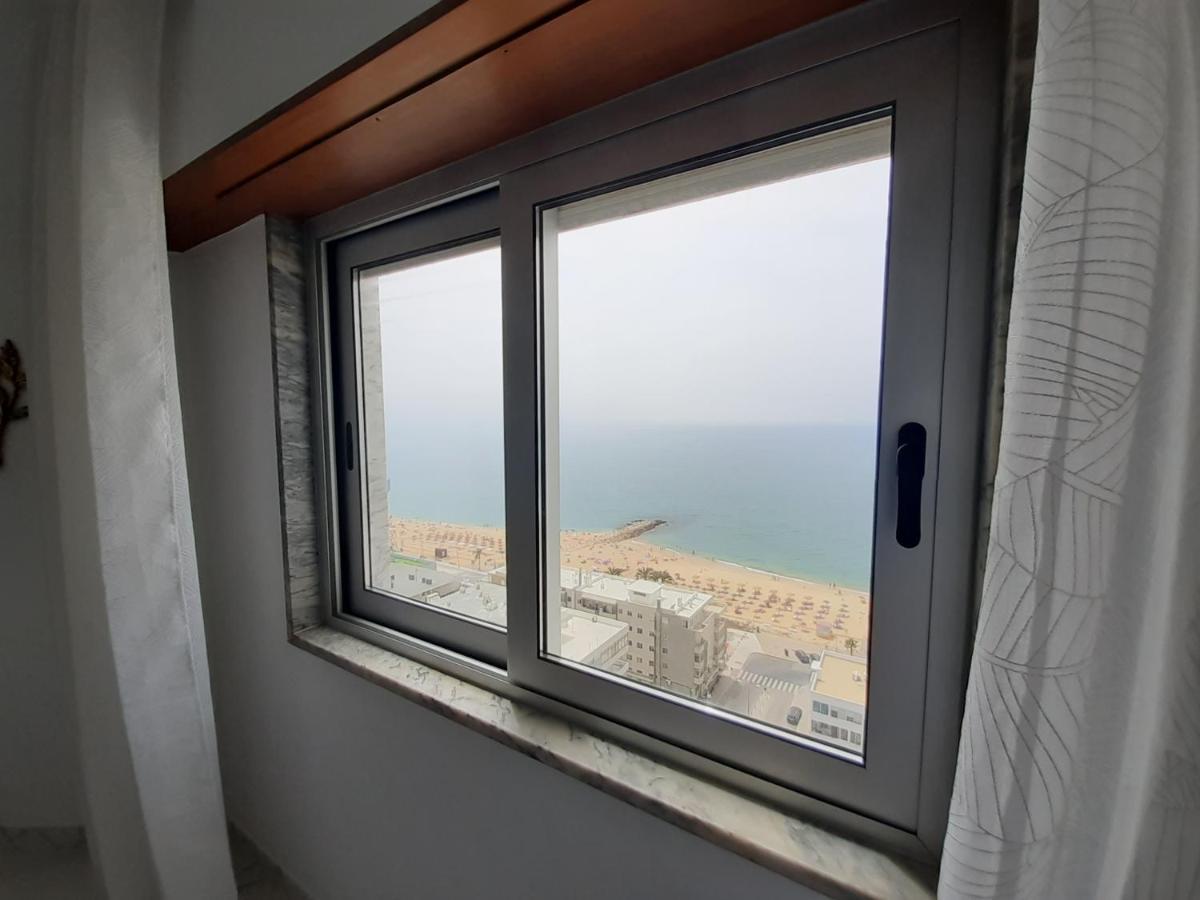 Vista Praia 16- Wifi, Remodelado, 80Mt Praia Quarteira Dış mekan fotoğraf